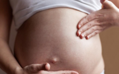 肚子胀痛是男宝还是女宝?怎样缓解孕初症状?